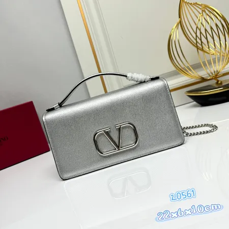 ヴァレンティノ ハンドバッグ