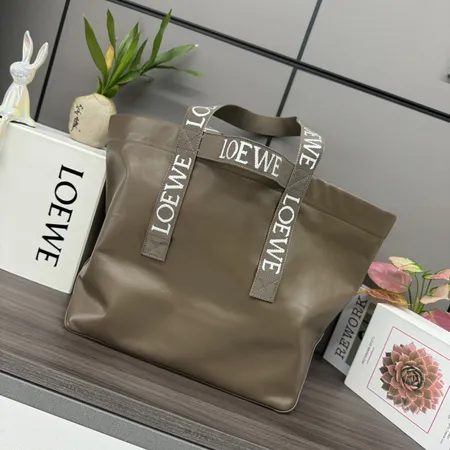 ロエベ ハンドバッグ