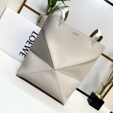 ロエベ ハンドバッグ