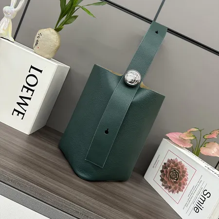 ロエベ ハンドバッグ