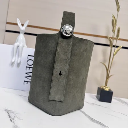 ロエベ ハンドバッグ