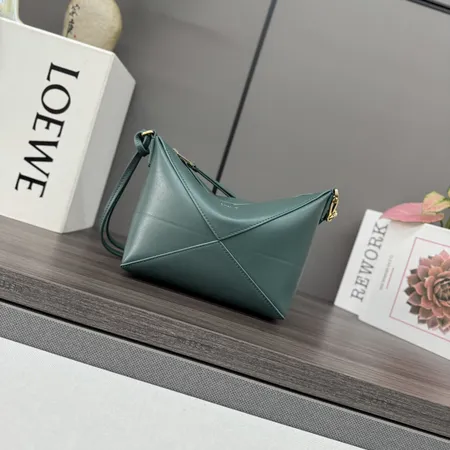 ロエベ ハンドバッグ