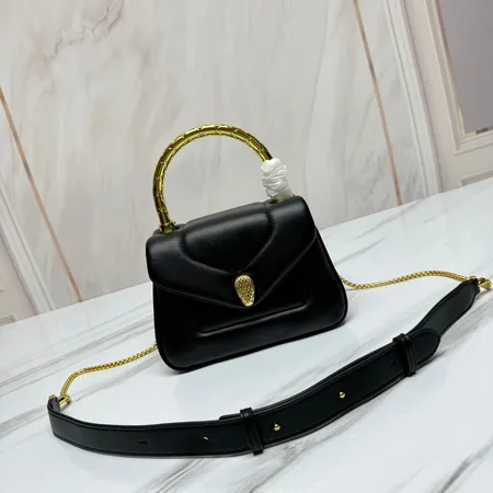 ブルガリ ハンドバッグ