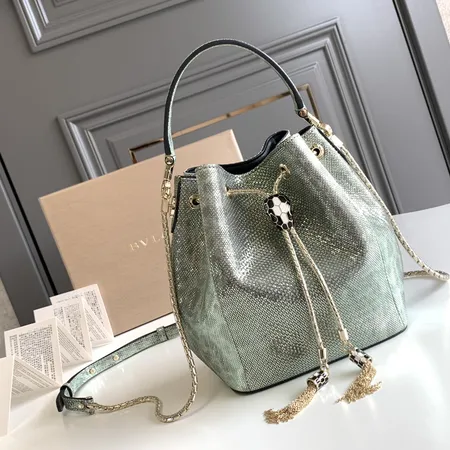 ブルガリ ハンドバッグ