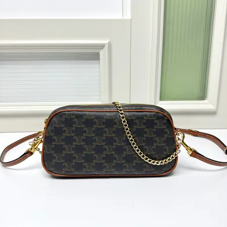 セリーヌ ショルダーバッグ