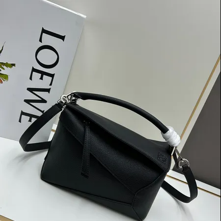 ロエベ ハンドバッグ