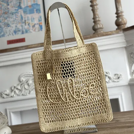 ヴァレンティノ ハンドバッグ