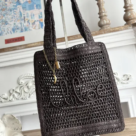 ヴァレンティノ ハンドバッグ