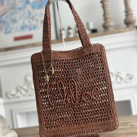 ヴァレンティノ ハンドバッグ