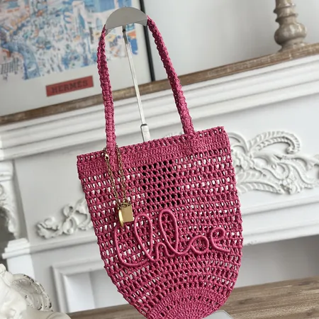 ヴァレンティノ ハンドバッグ