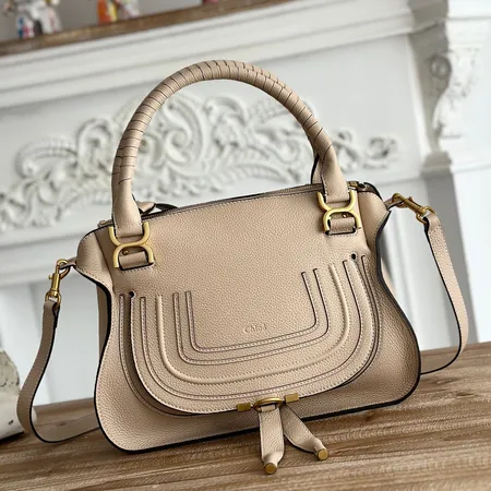 クロエ ショルダーバッグ