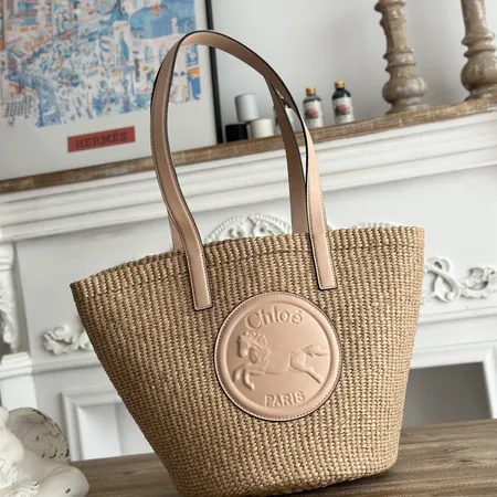 ヴァレンティノ ハンドバッグ