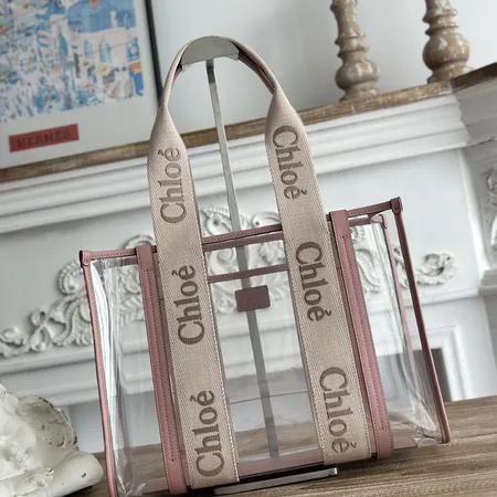 ヴァレンティノ ハンドバッグ