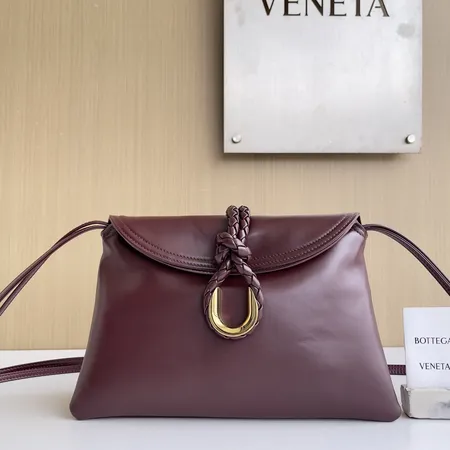 ボッテガ ヴェネタ ショルダーバッグ