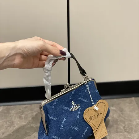 ヴィヴィアン・ウエストウッド ハンドバッグ