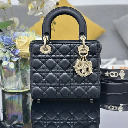 ディオール ハンドバッグ