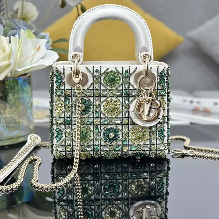 ディオール ハンドバッグ