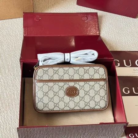 ディオール ショルダーバッグ