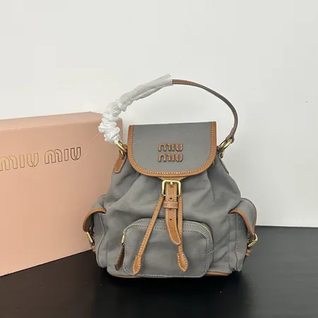 イッセイ ミヤケ リュックサック