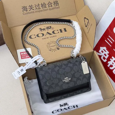 コーチ ショルダーバッグ