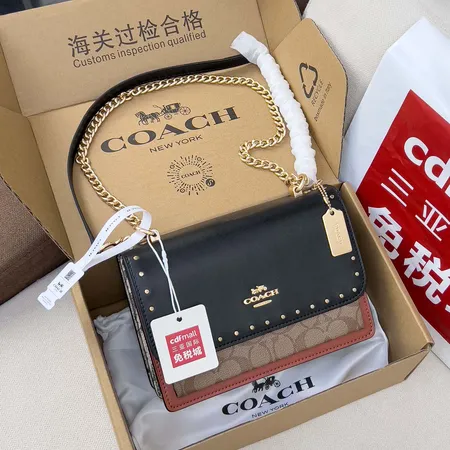 コーチ ショルダーバッグ