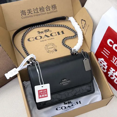 コーチ ショルダーバッグ