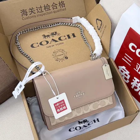 コーチ ハンドバッグ