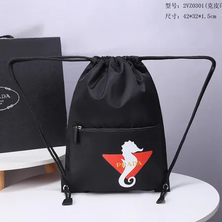 プラダ リュックサック