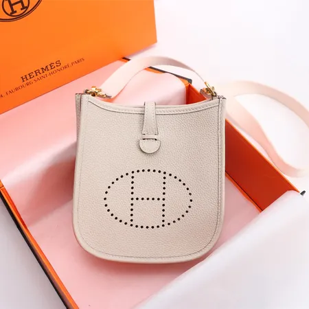 エルメス ショルダーバッグ