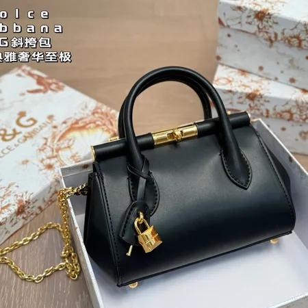 ドルチェ＆ガッバーナ ハンドバッグ