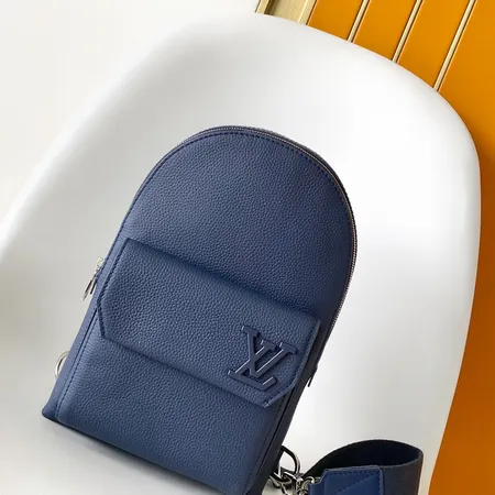 グッチ ショルダーバッグ