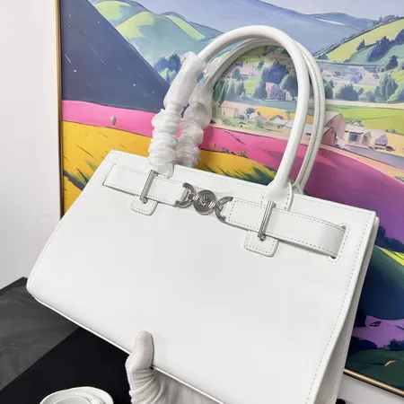 ヴェルサーチ ハンドバッグ