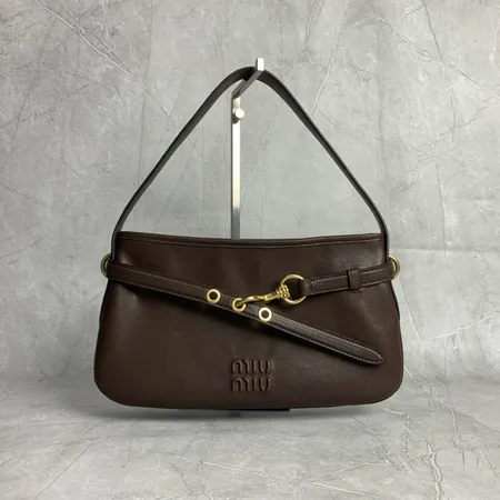 ミュウミュウ ショルダーバッグ