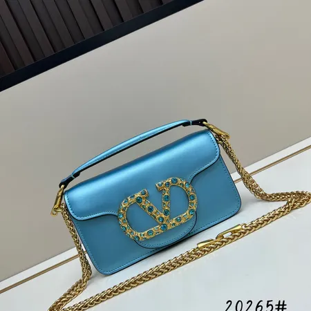 フェラガモ ハンドバッグ