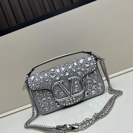 フェラガモ ハンドバッグ