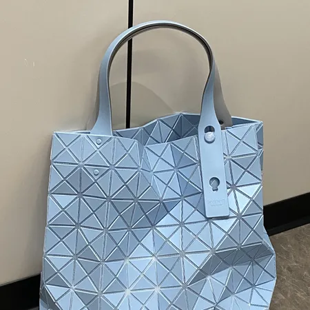 イッセイ ミヤケ ハンドバッグ