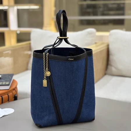 クロエ ハンドバッグ