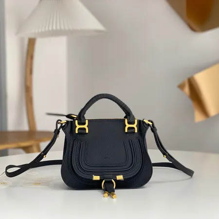 クロエ ハンドバッグ