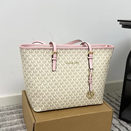 マイケルコース ハンドバッグ