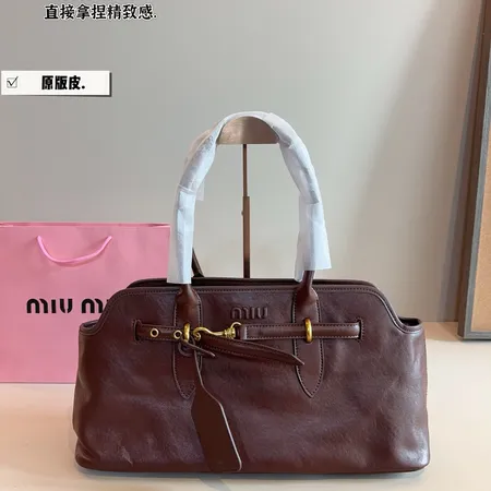 ミュウミュウ ハンドバッグ