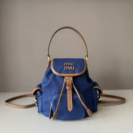 ミュウミュウ リュックサック