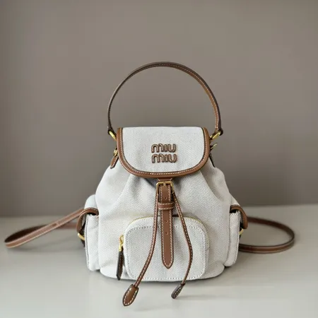 ミュウミュウ リュックサック