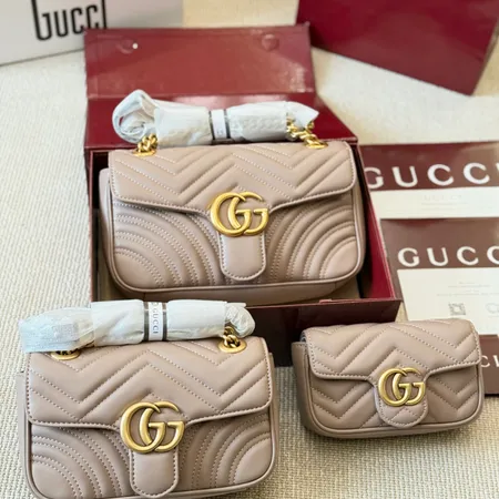 グッチ ショルダーバッグ