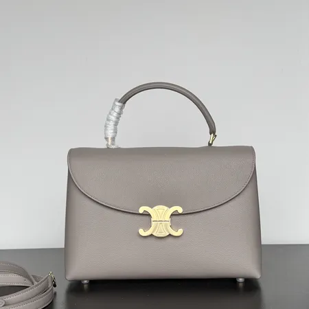 セリーヌ ハンドバッグ