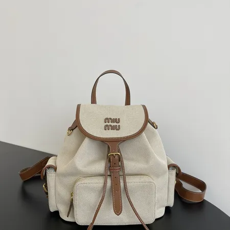 ミュウミュウ リュックサック