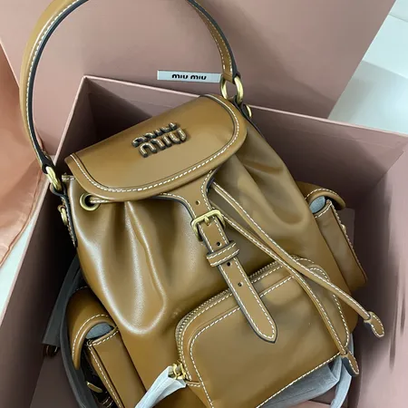 ミュウミュウ リュックサック