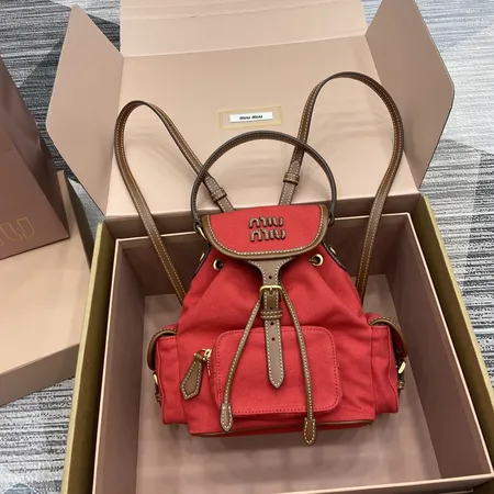 ミュウミュウ リュックサック