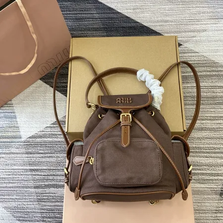 ミュウミュウ リュックサック