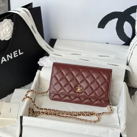 シャネル ショルダーバッグ