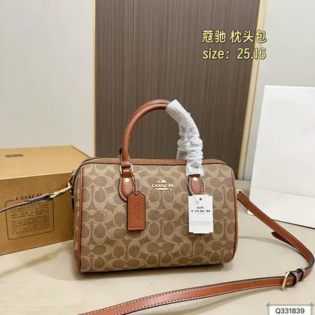 コーチ ハンドバッグ